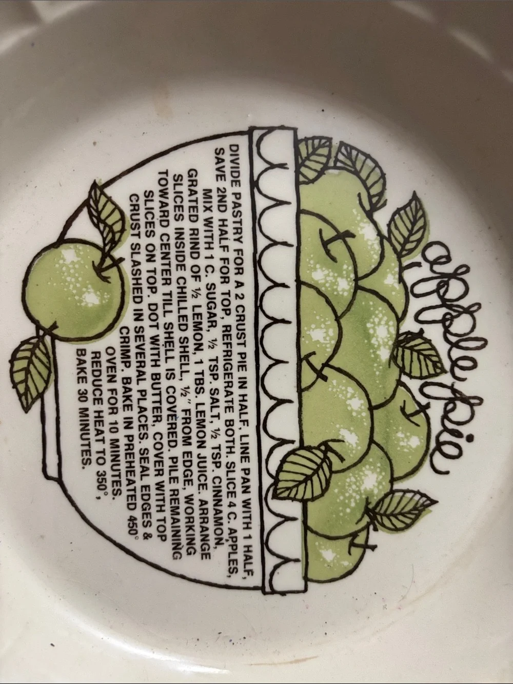 Vintage Royal China Country Harvest Ceramic Apple Pie Recipe Baking Plate 11”
